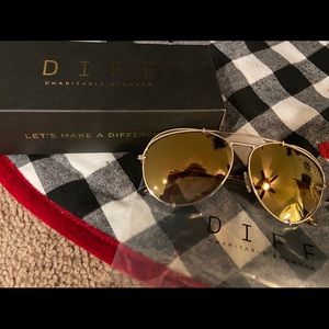 DIFF SUNGLASSES